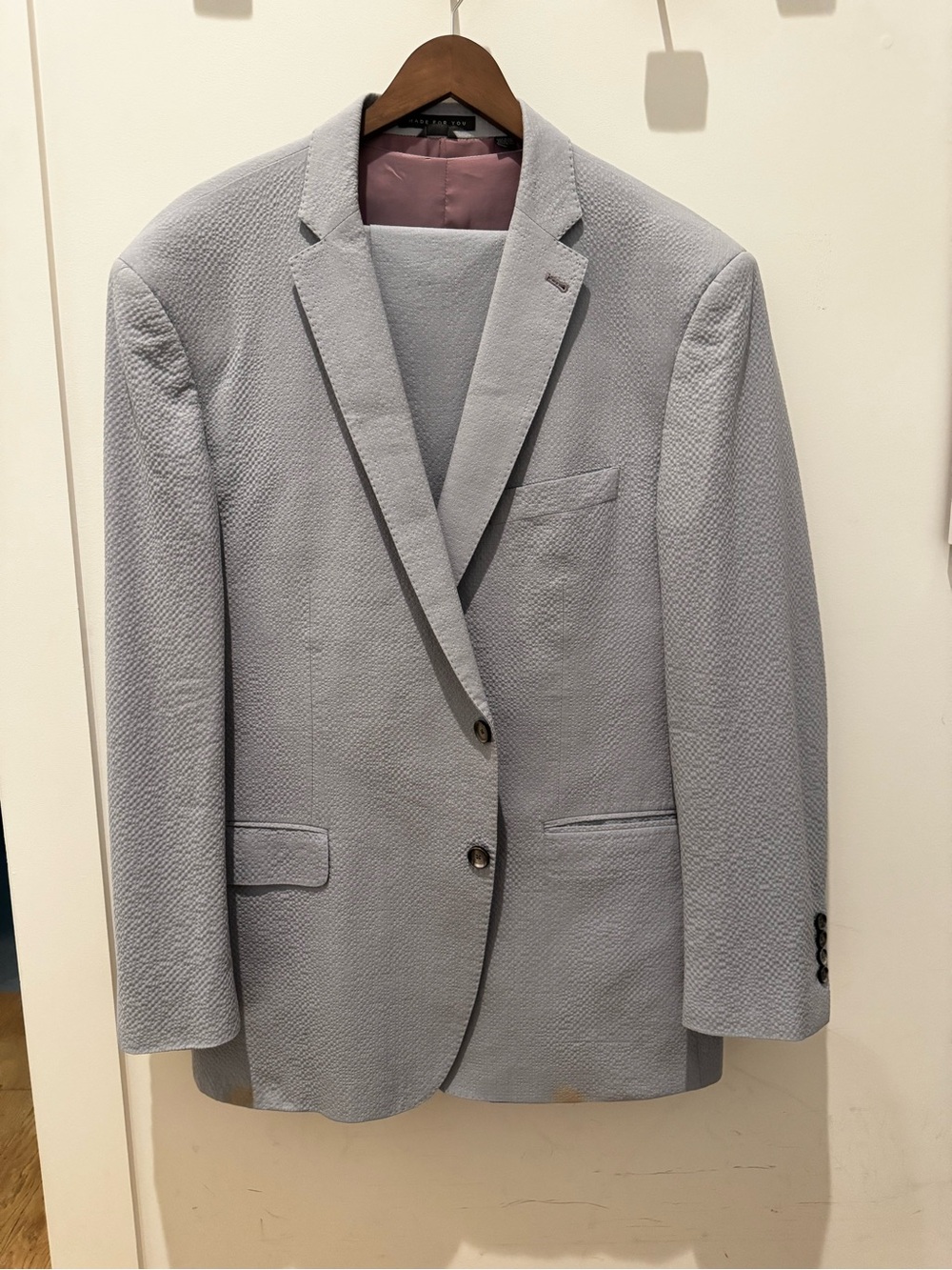 Indochino | Three Piece Seersucker Suit | Pale Blue | XXL